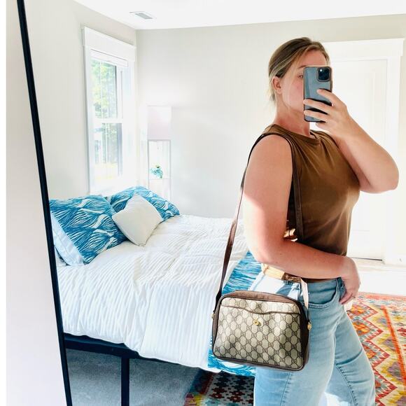 Gucci Vintage GG Monogram Logo PVC Leather Shoulder Bag Beige Brown - Picture 2 of 16